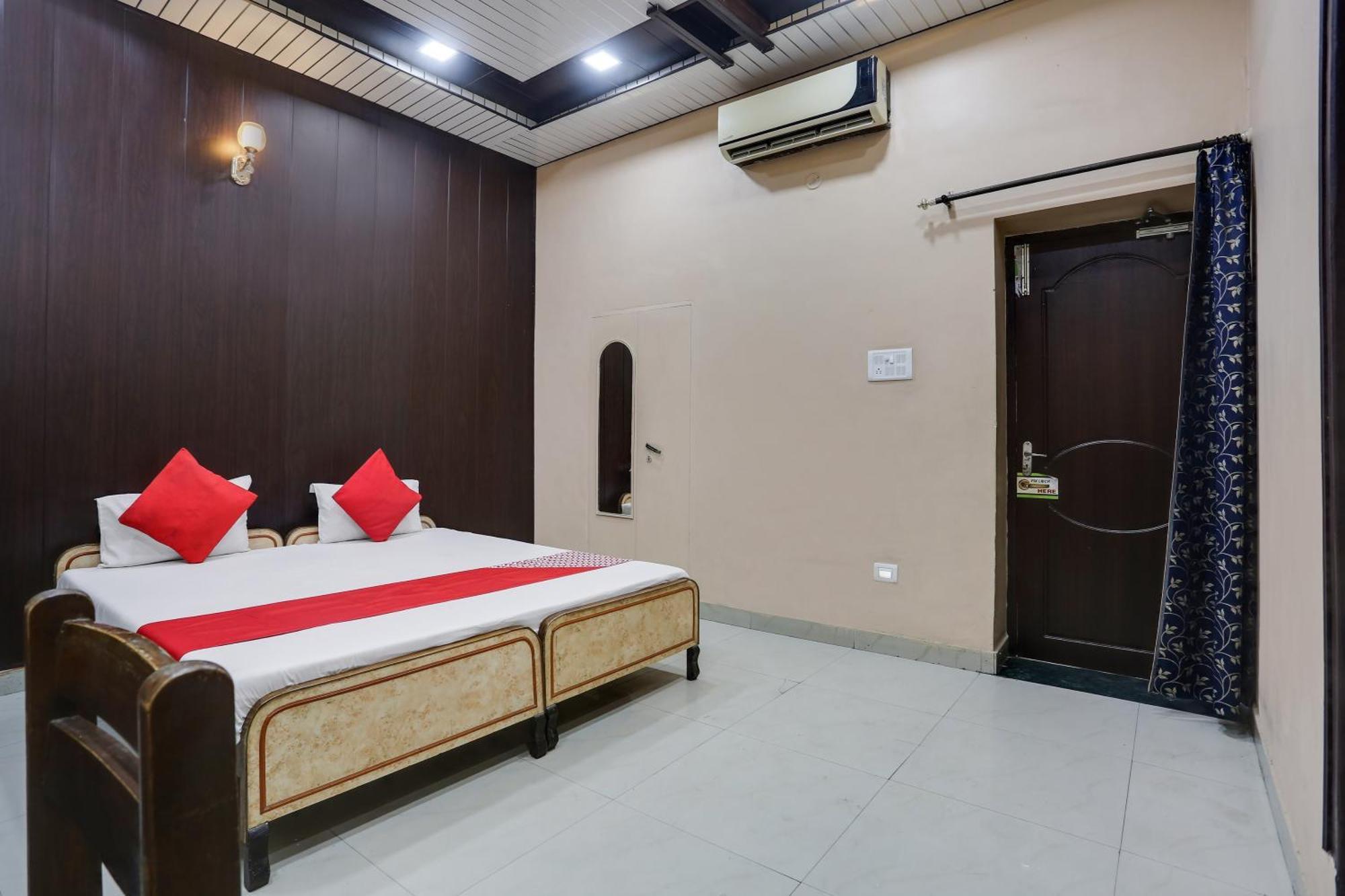 Oyo Spot On Lila Hotel