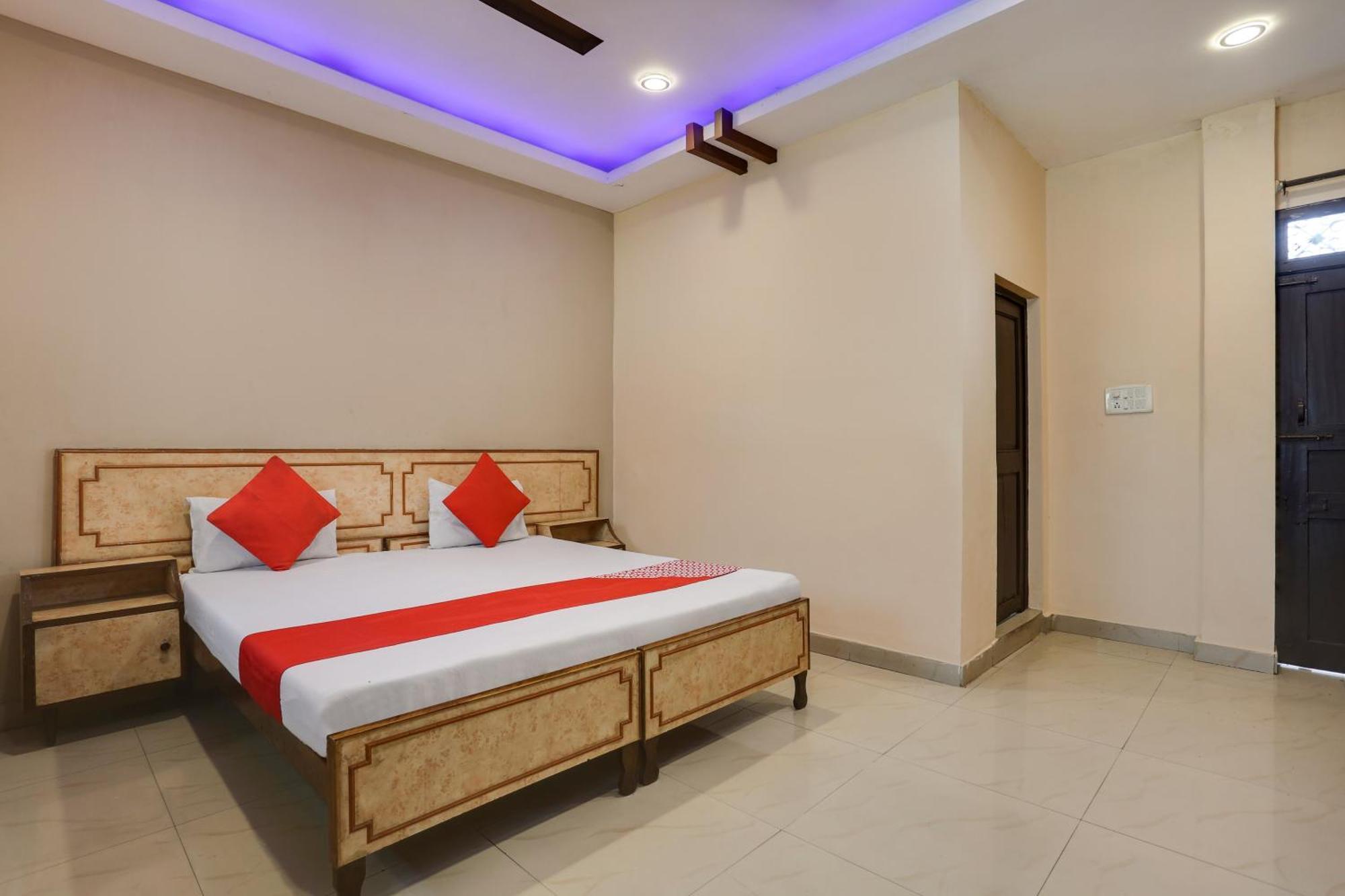 Oyo Spot On Lila Hotel 2*