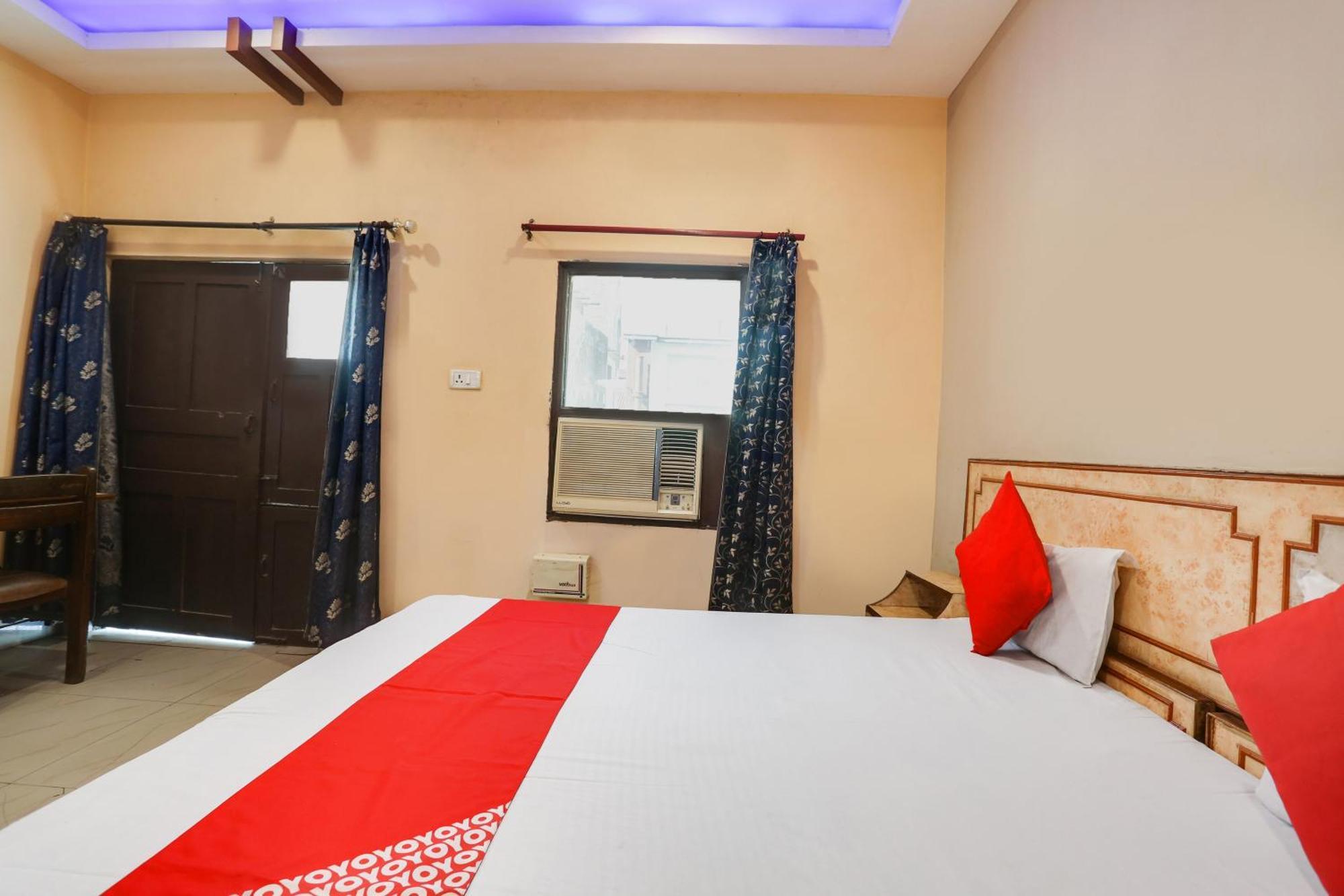 Oyo Spot On Lila Hotel 2*