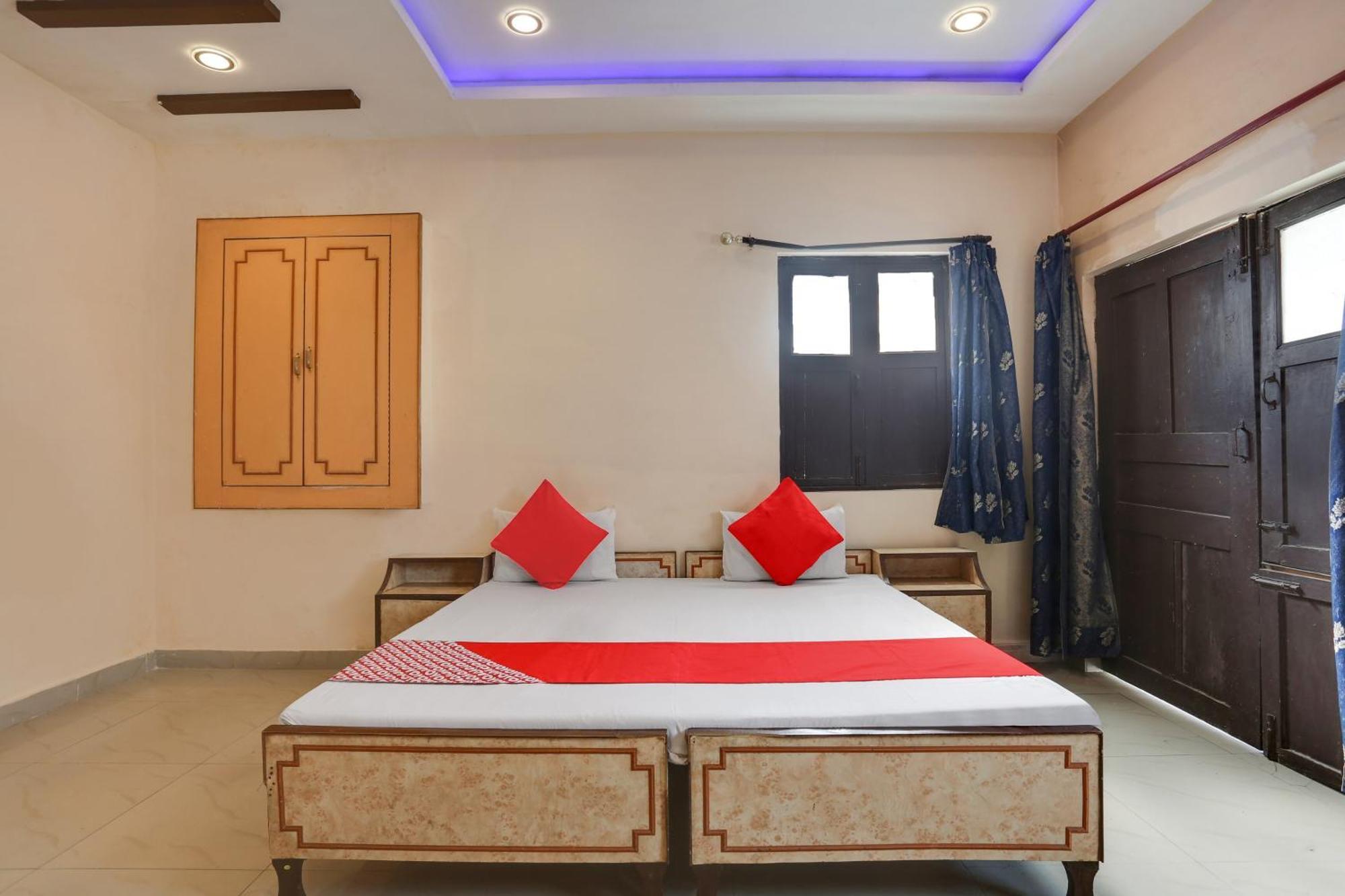 Oyo Spot On Lila Lucknow